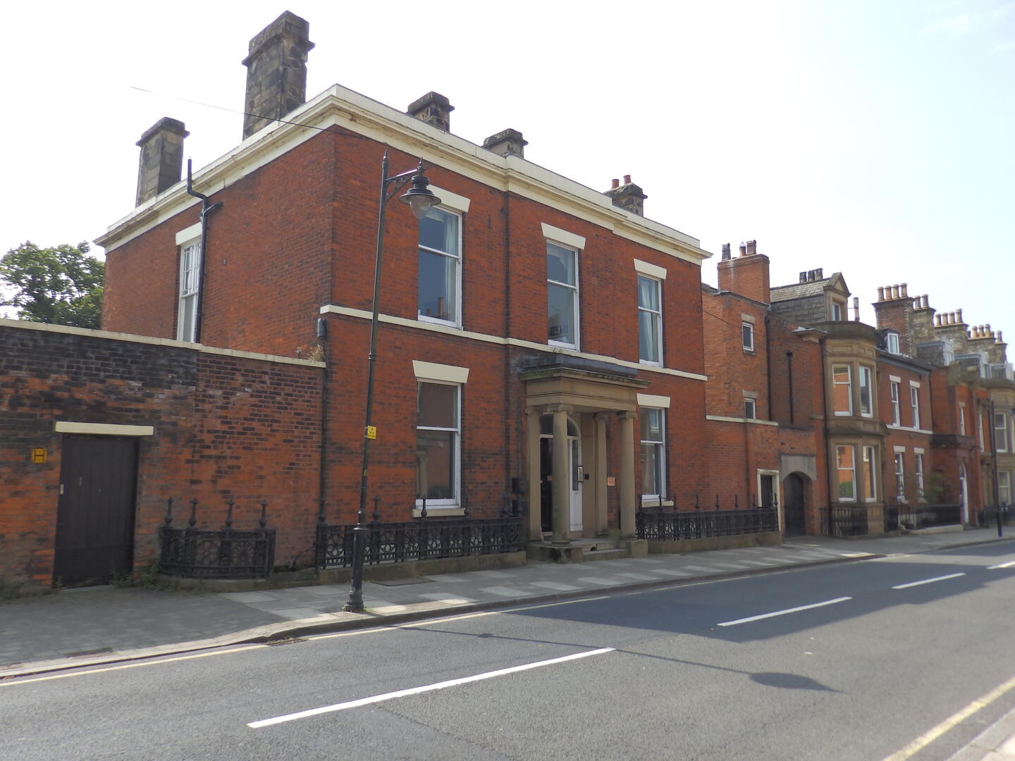 Flat Ribblesdale Place in Preston