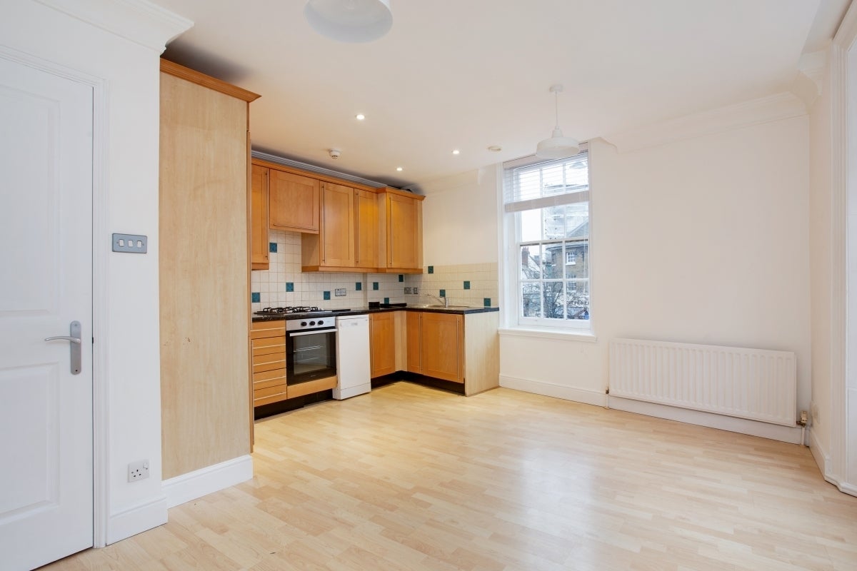 Flat Market Place in East Hertfordshire