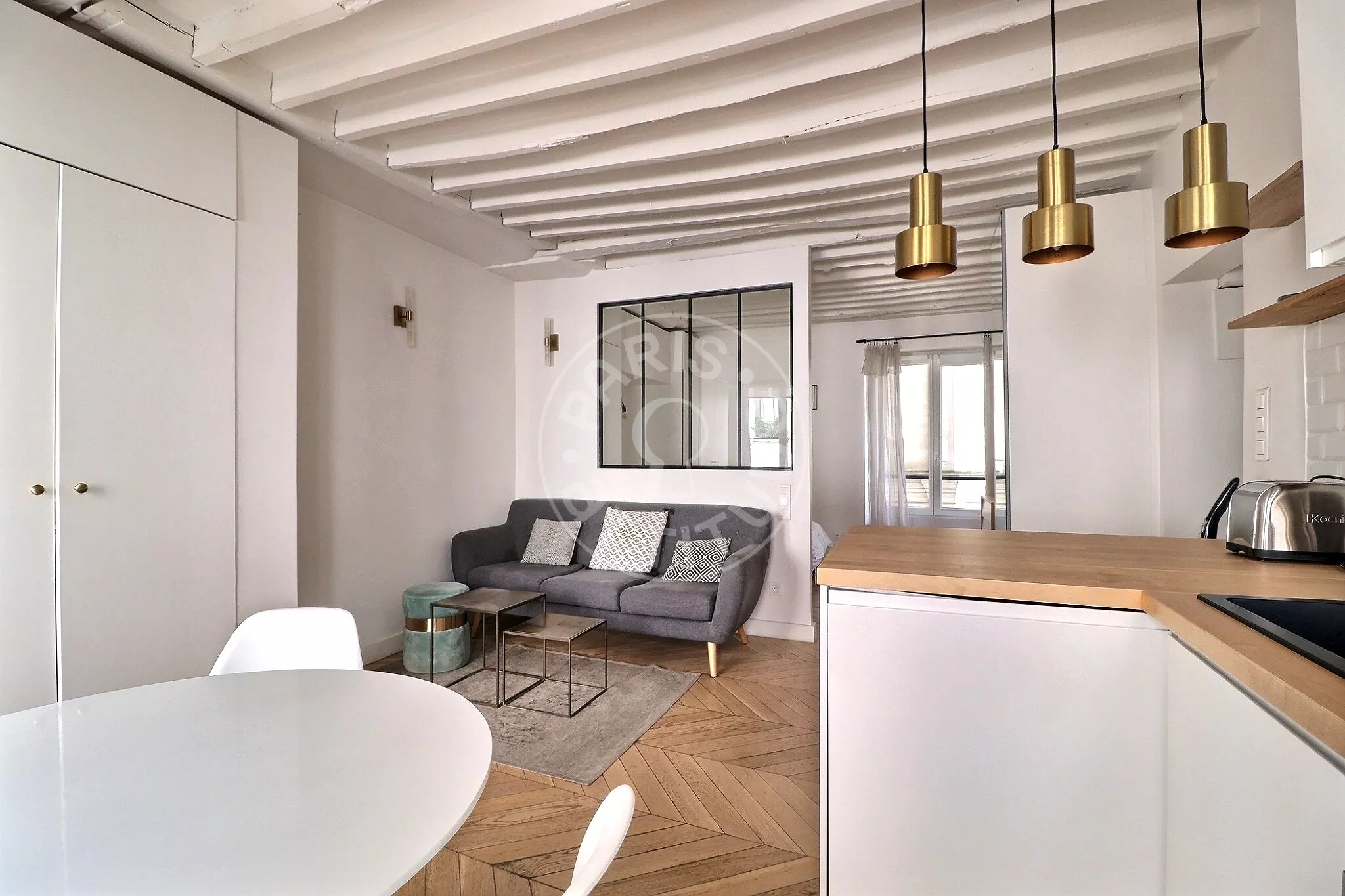 Appartement Rue Surcouf à Paris