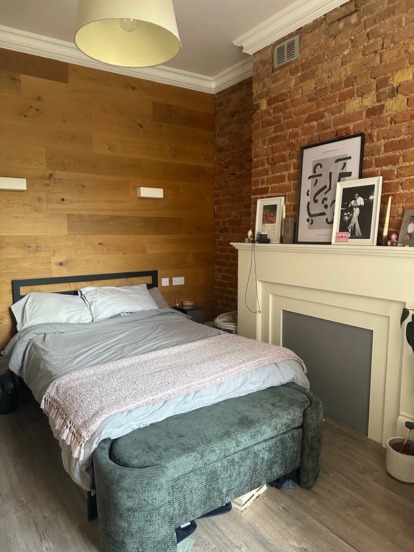 Room Brooke Road in Greater London