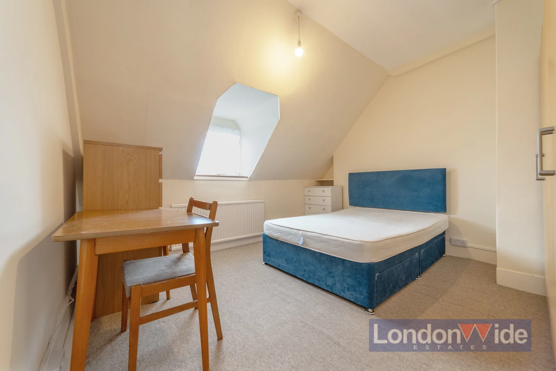 Flat Shirland Road in City of Westminster