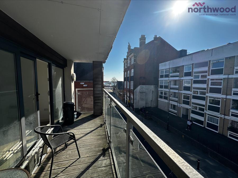 Flat Brewhouse Lane in Southampton