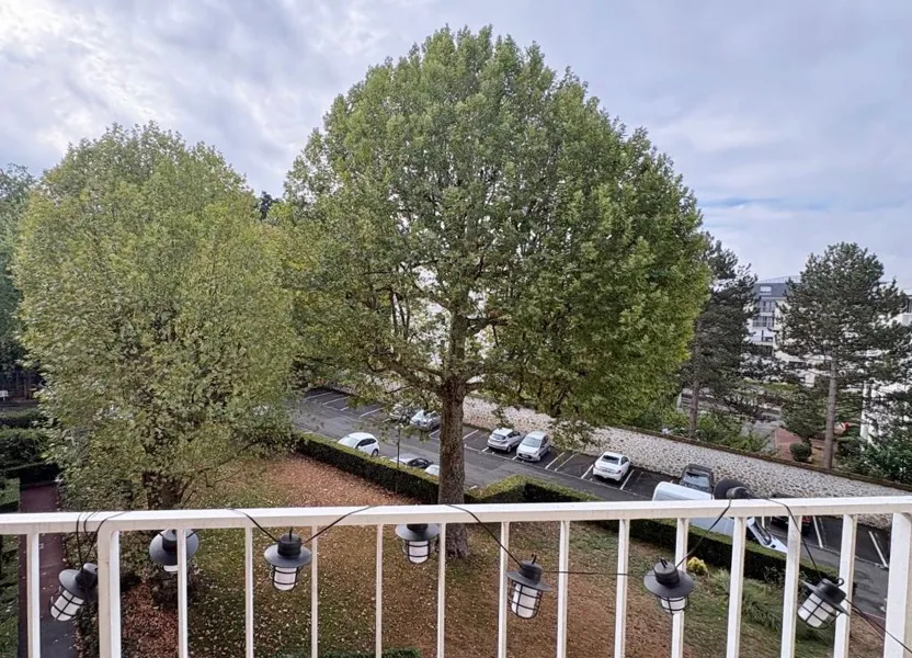 Appartement Allée Jean de la Bruyère à Versailles