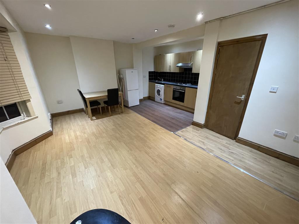 Flat Sanquhar Street in Cardiff