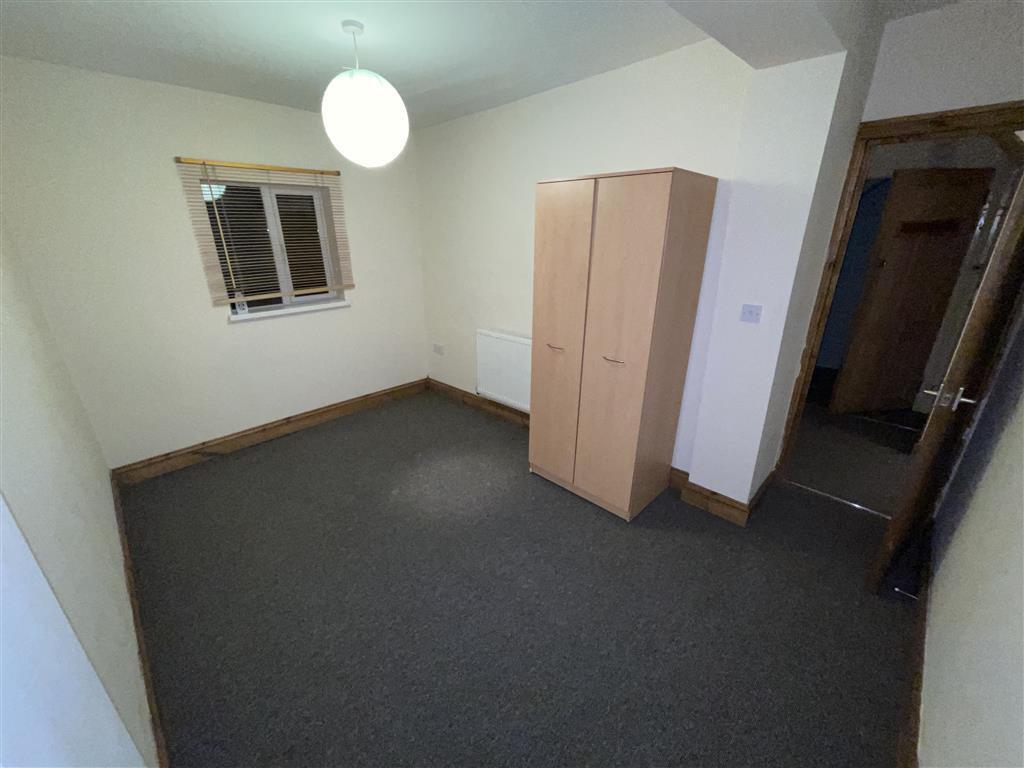 Flat Sanquhar Street in Cardiff