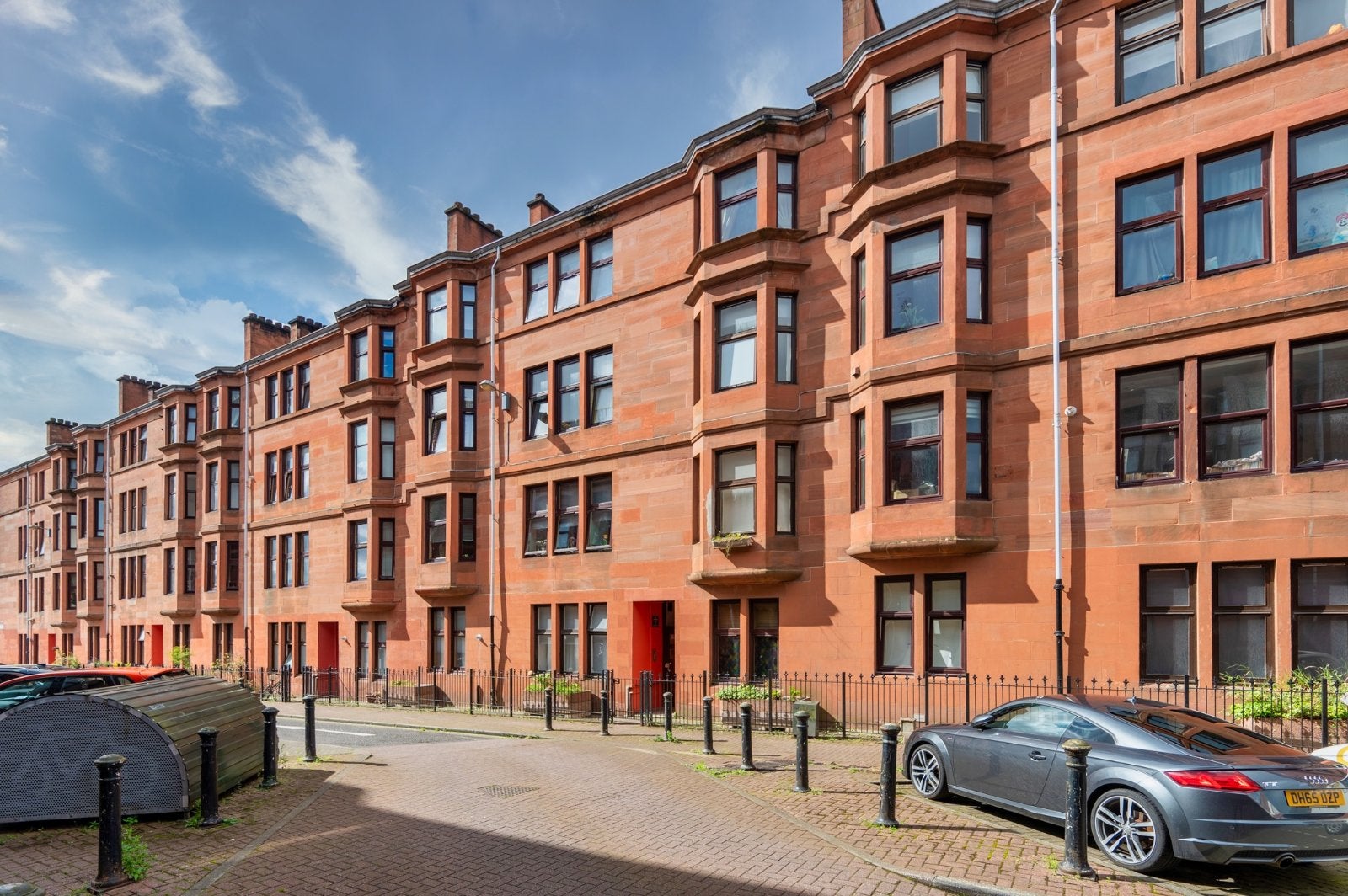 Flat Amisfield Street in Glasgow