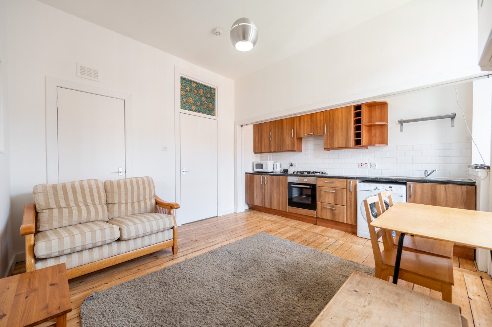 Flat Amisfield Street in Glasgow