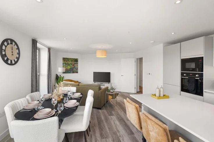 Flat Preston Road in Greater London