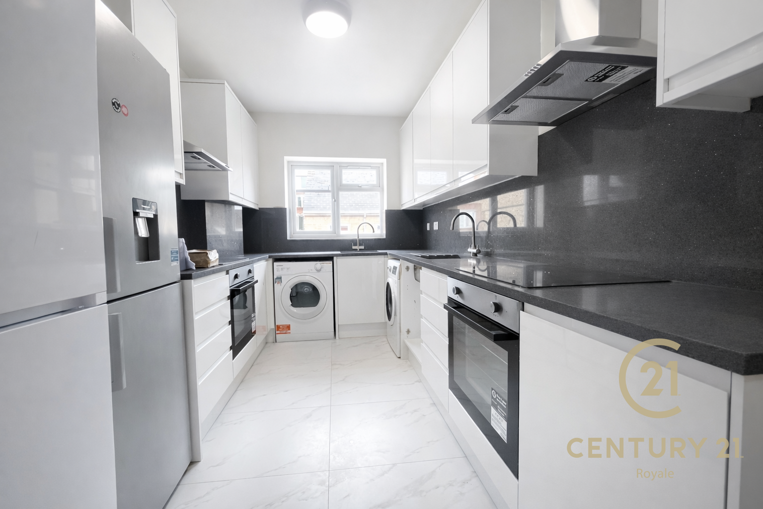 Flat Surbiton Road in Greater London