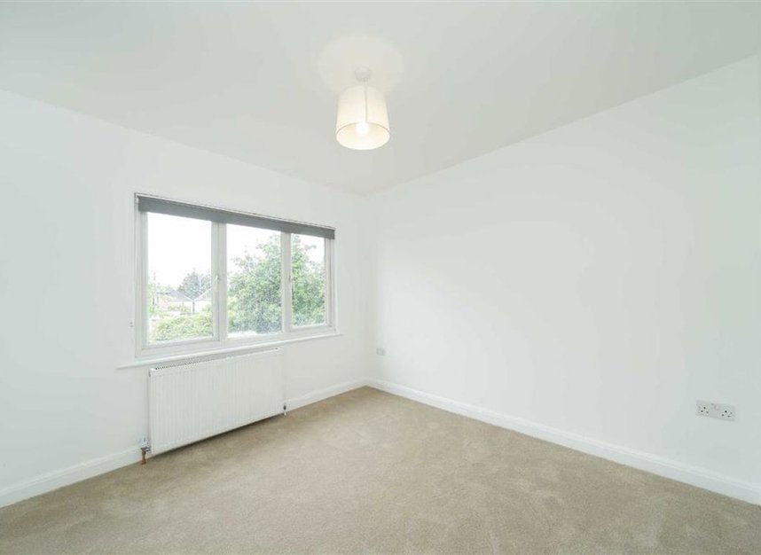 House Claremont Road in Greater London