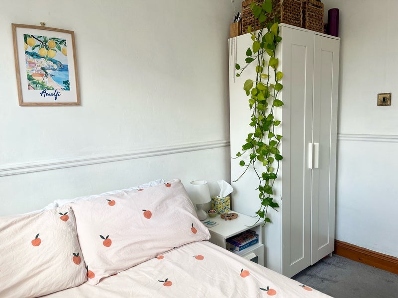 Room Carlile Close in Greater London