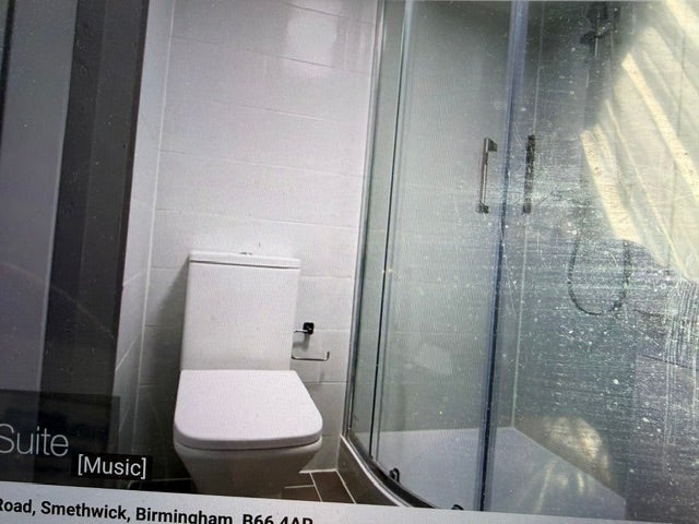 Room Anderson Road in Sandwell