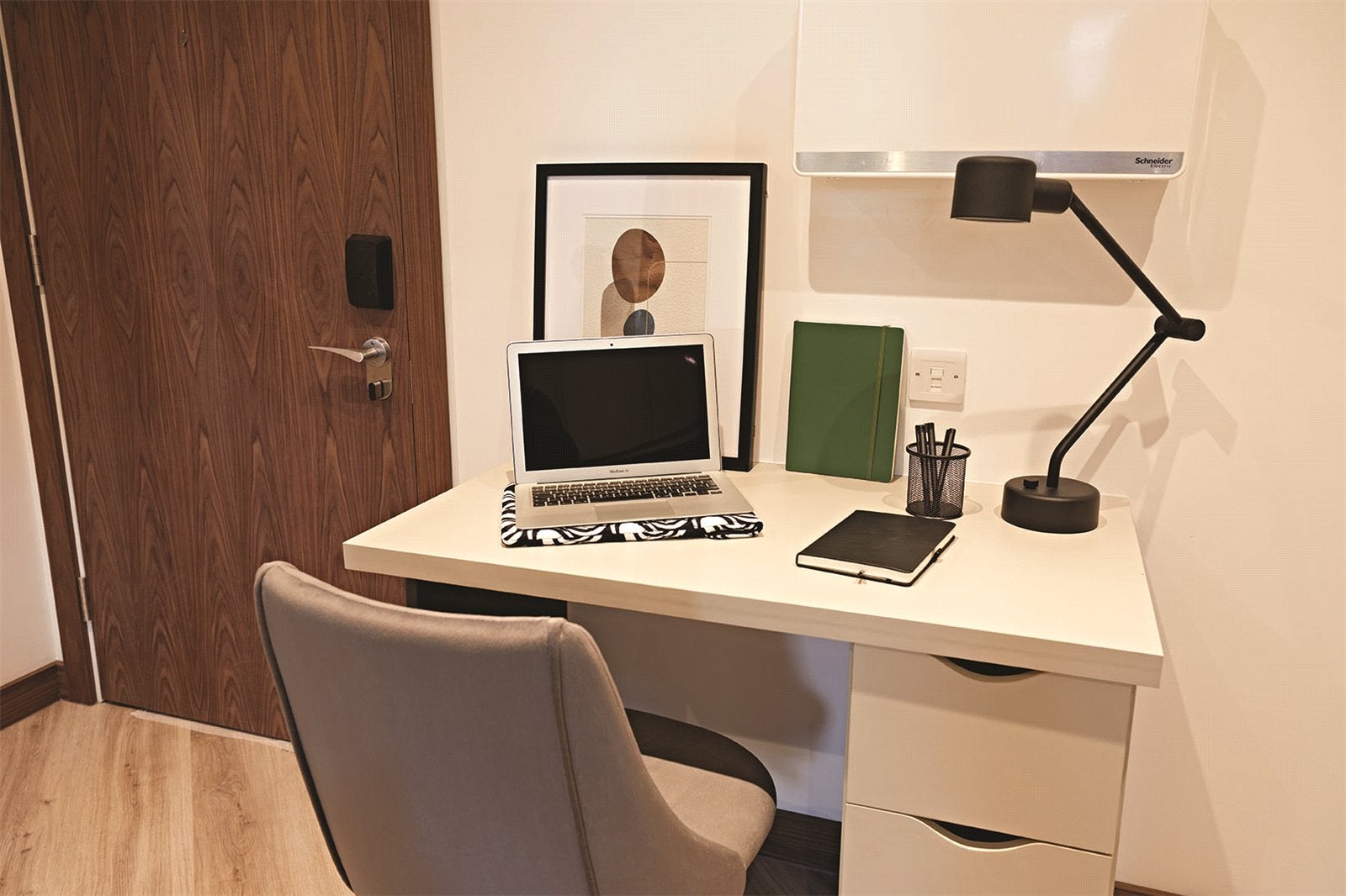 Room Wade Lane in Leeds
