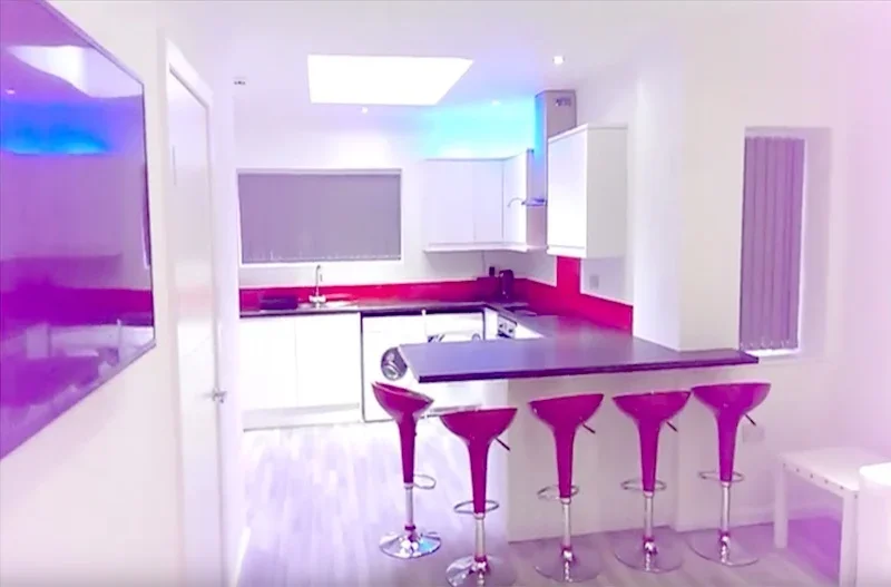Room Alder Street in Kirklees