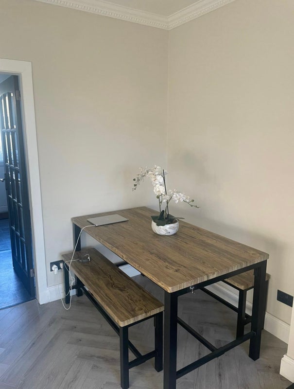 Room Merchiston Street in Glasgow