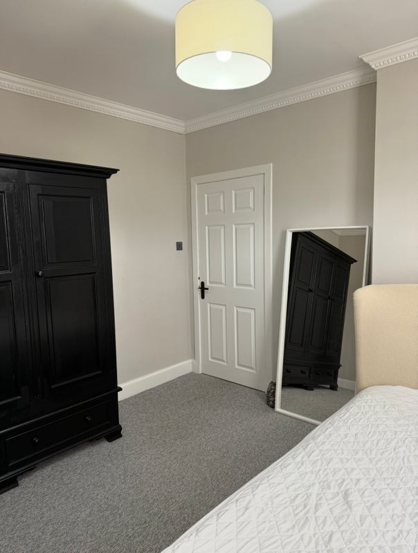 Room Merchiston Street in Glasgow