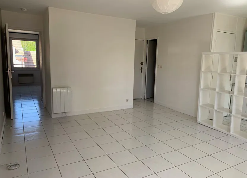 Appartement Rue Pierre Chesneau à Saint-Rémy-lès-Chevreuse