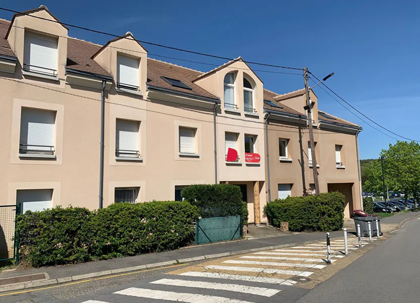 Appartement Rue Pierre Chesneau à Saint-Rémy-lès-Chevreuse