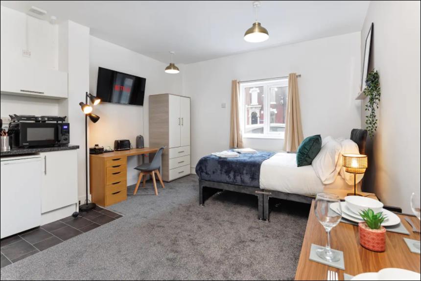 Room Borough Road in Middlesbrough