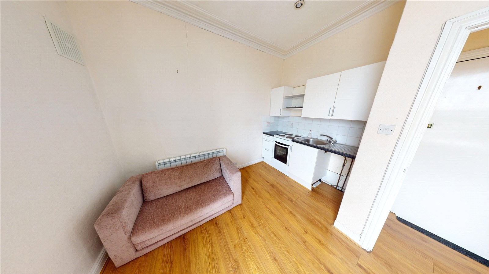 Flat Upper Belgrave Road in Bristol