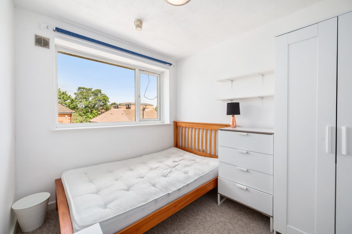 Room South Place in Greater London