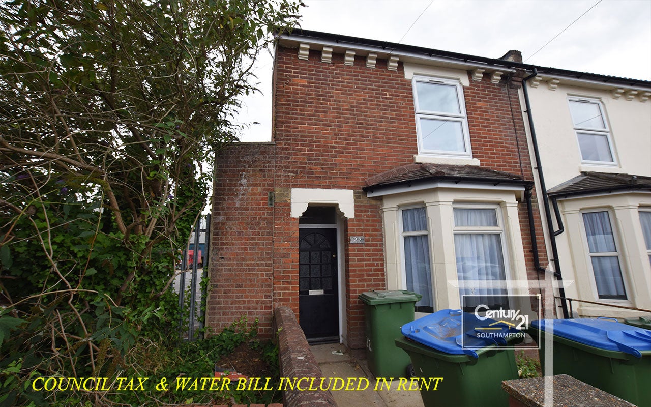 Flat Villiers Road in Southampton
