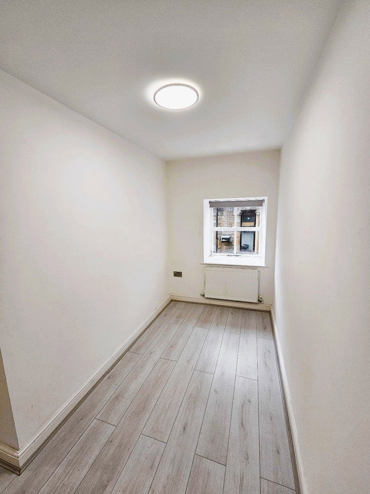 Flat Ightenhill Street in Padiham