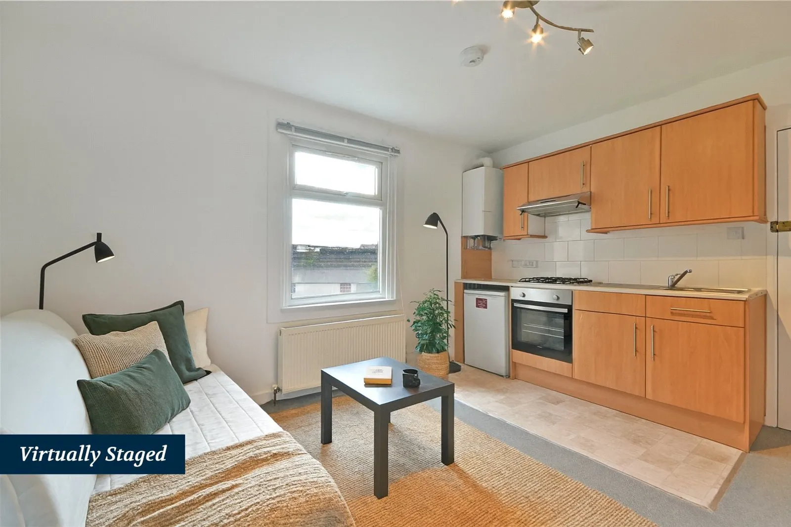 Flat Maygrove Road in Greater London