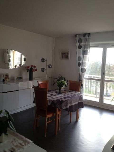 Flat Avenue Savorgnan de Brazza in Le Grand-Quevilly