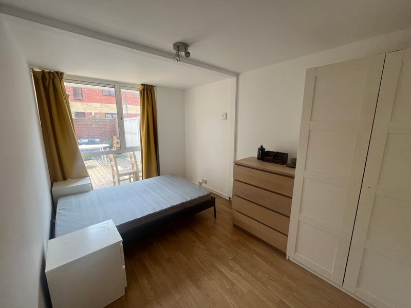 Room Dart Street in City of Westminster