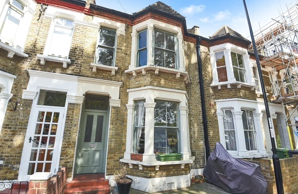 House Grinstead Road in Greater London
