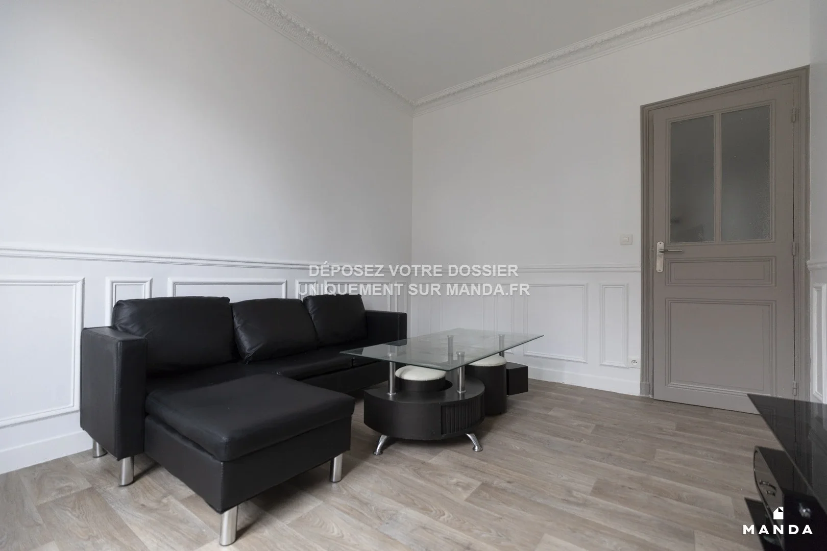 Chambre Rue Godefroy à Puteaux