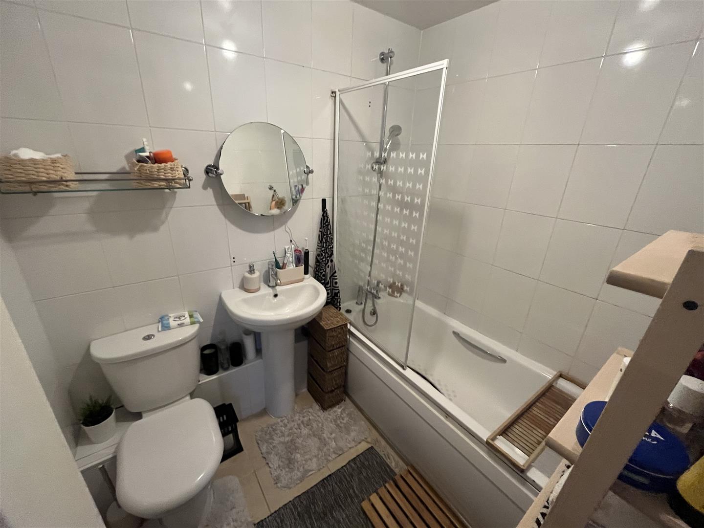 Flat Abbey Mews in Dunstable