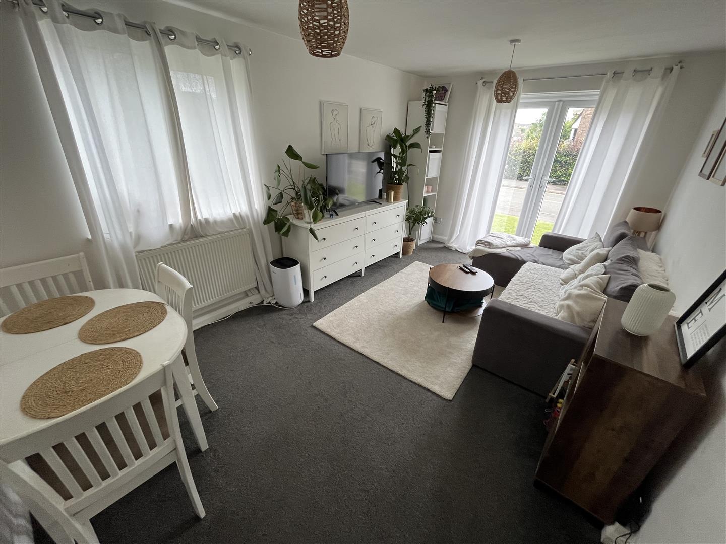 Flat Abbey Mews in Dunstable
