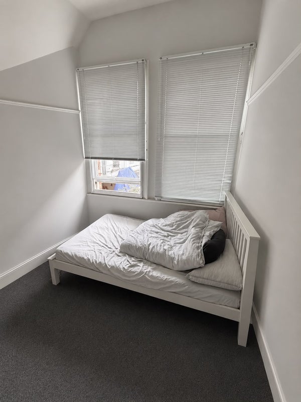 Room Salem Road in City of Westminster