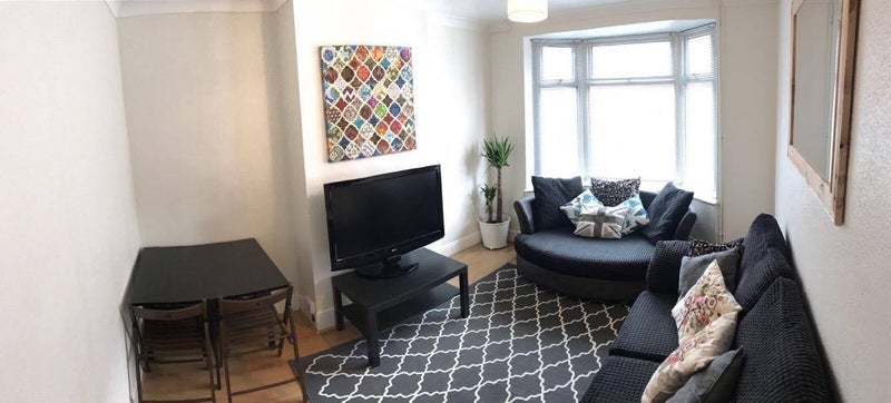 Room Belstead Road in Ipswich