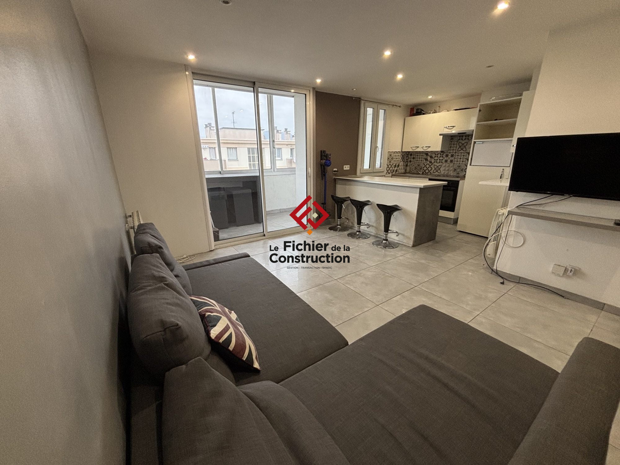 Flat Rue du Docteur Calmette in Grenoble