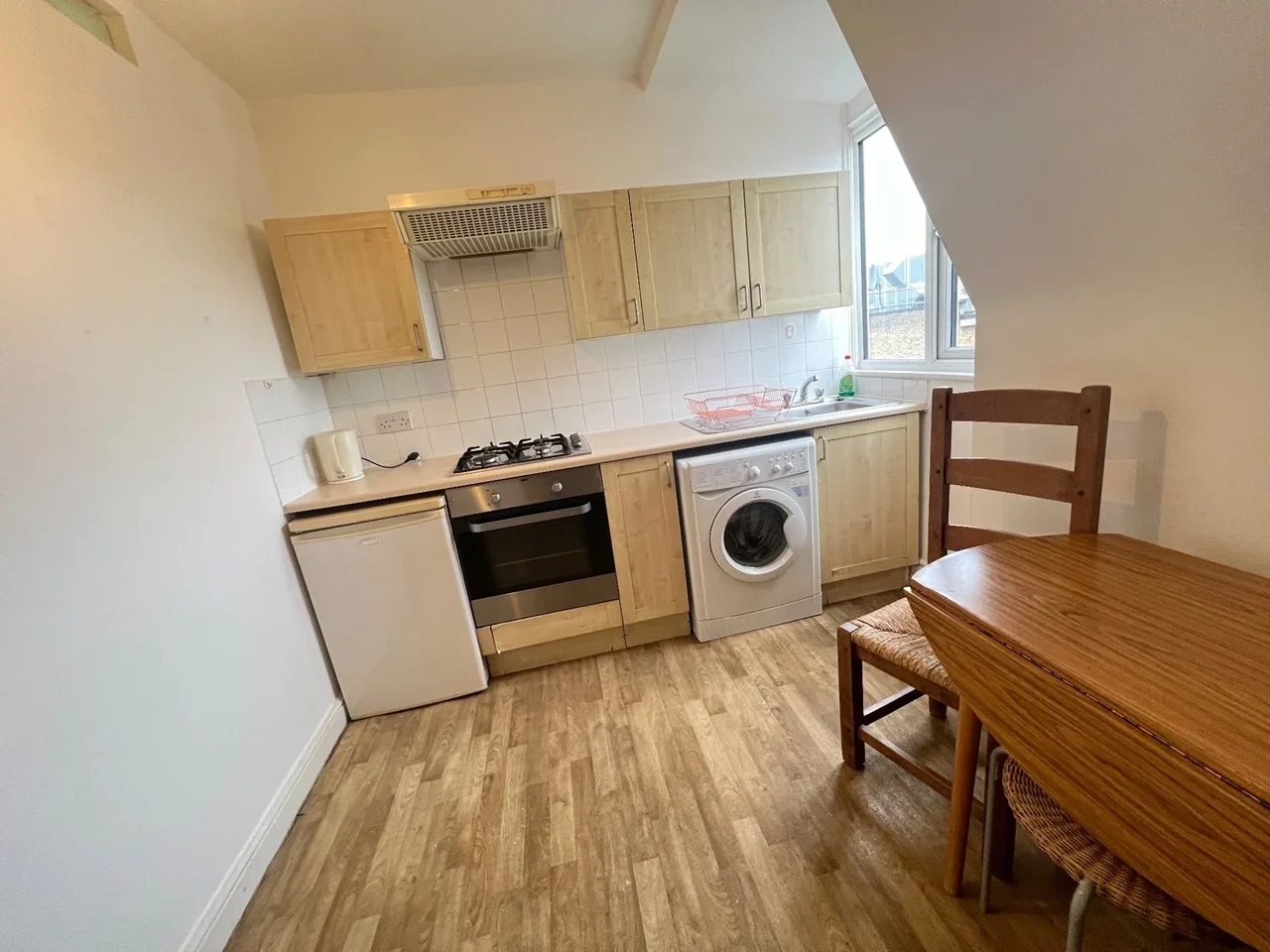 Flat Middle Lane Mews in Greater London