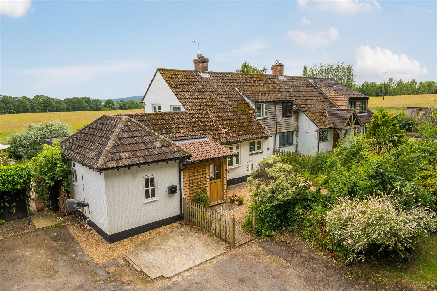 House Scratching Lane in Chichester