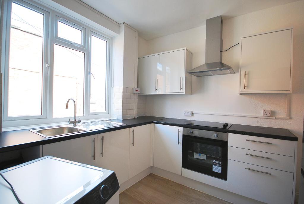 Flat London Road in Greater London