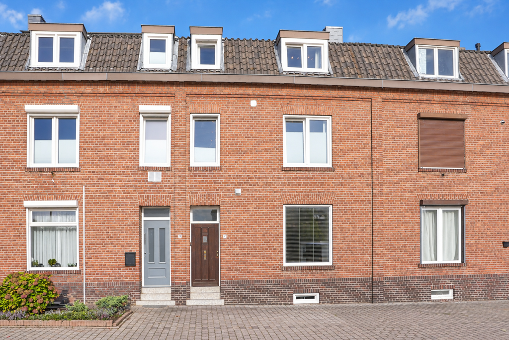 Huis Klaasvelderweg 7 in Lemiers
