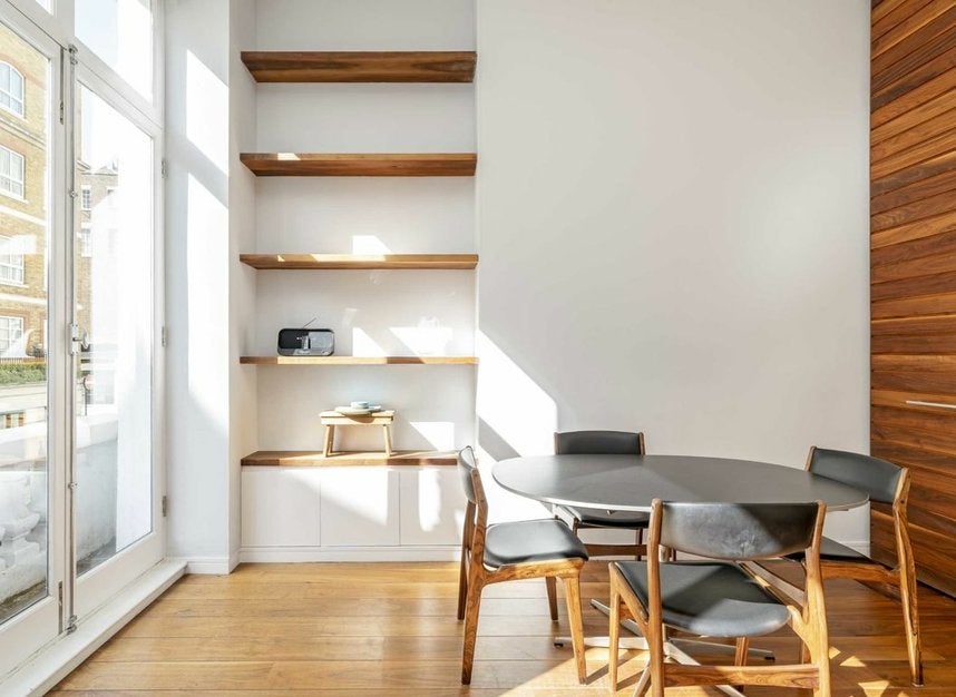 Flat Hertford Street in London