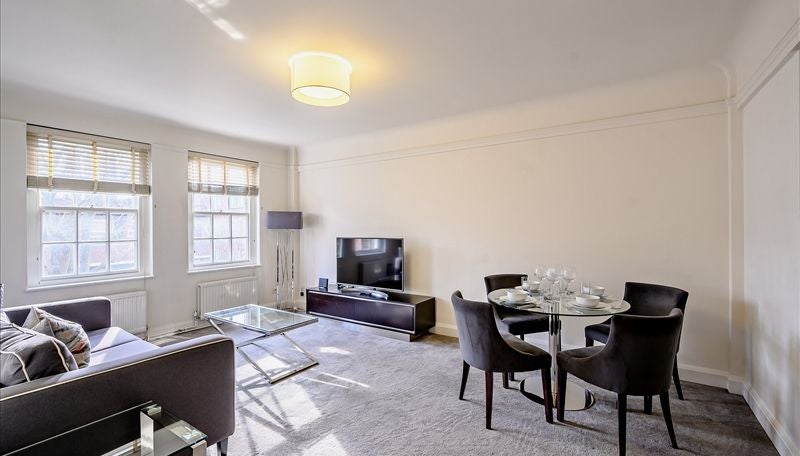 Flat Fulham Road in Greater London