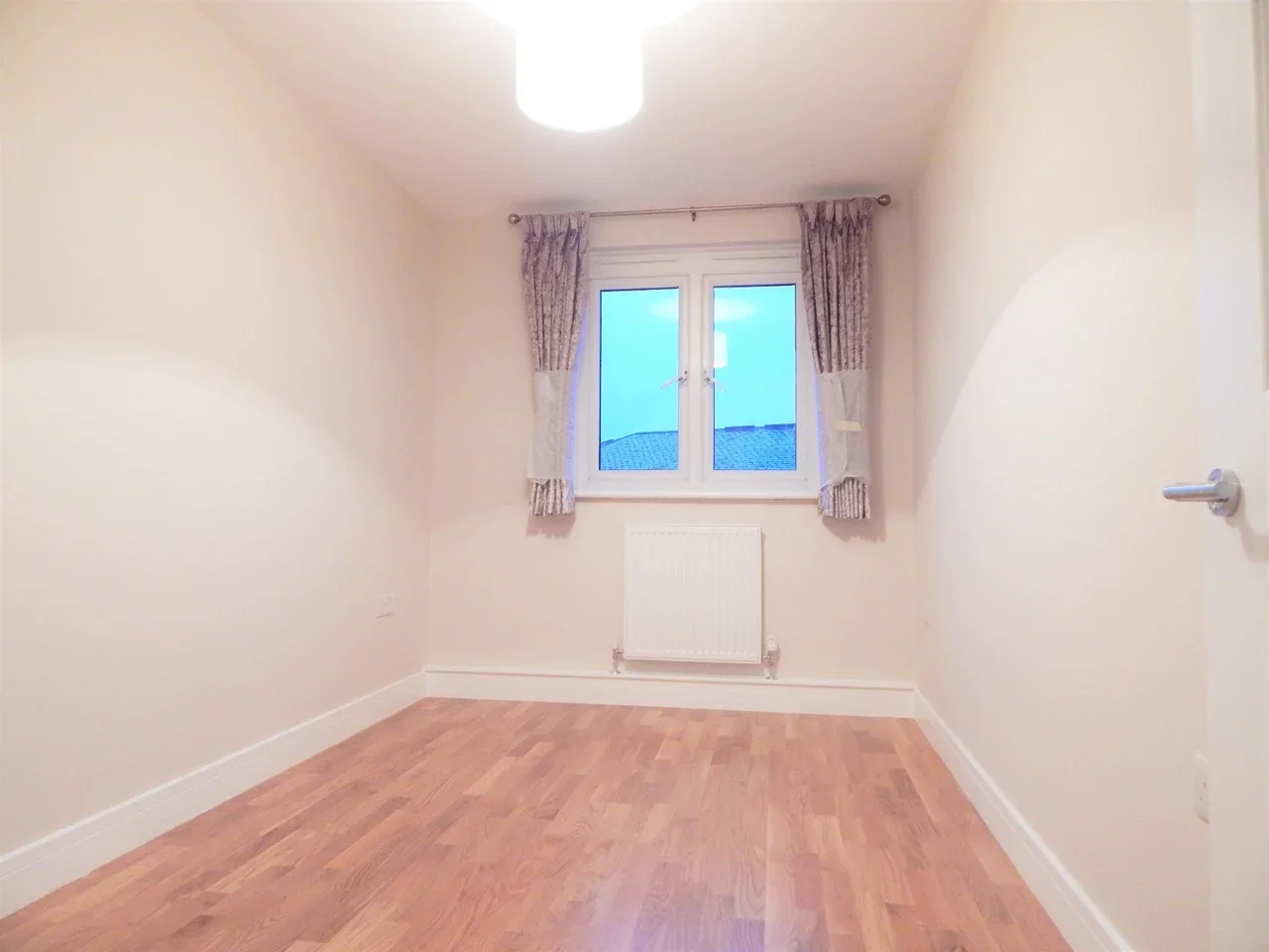 Flat Tintern Close in Greater London