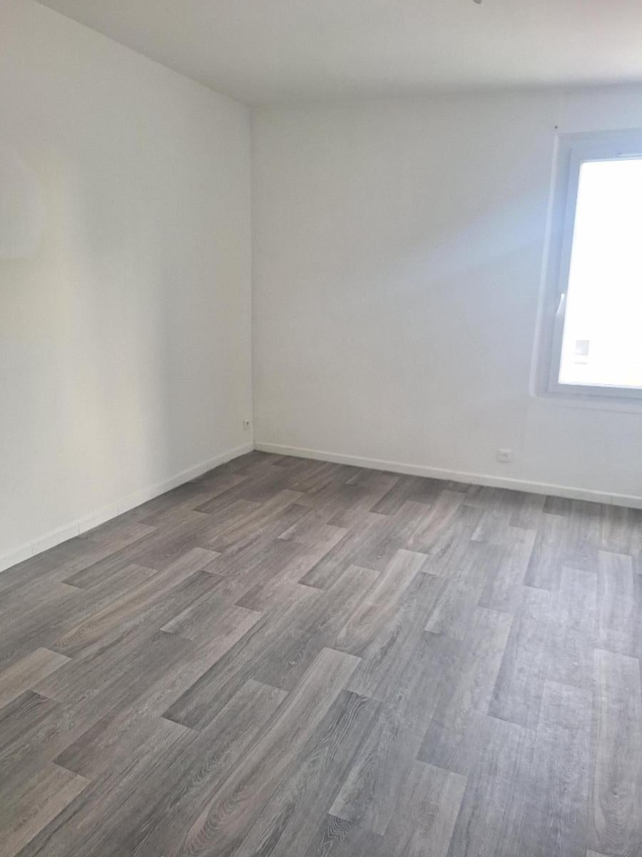 Flat Rue Louis Pasteur in Montoir-de-Bretagne