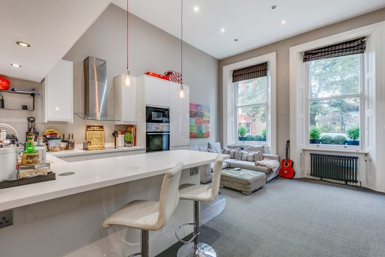 Flat Nevern Square in Greater London