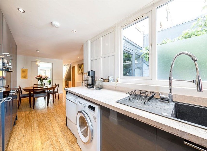 House Howbury Road in Greater London