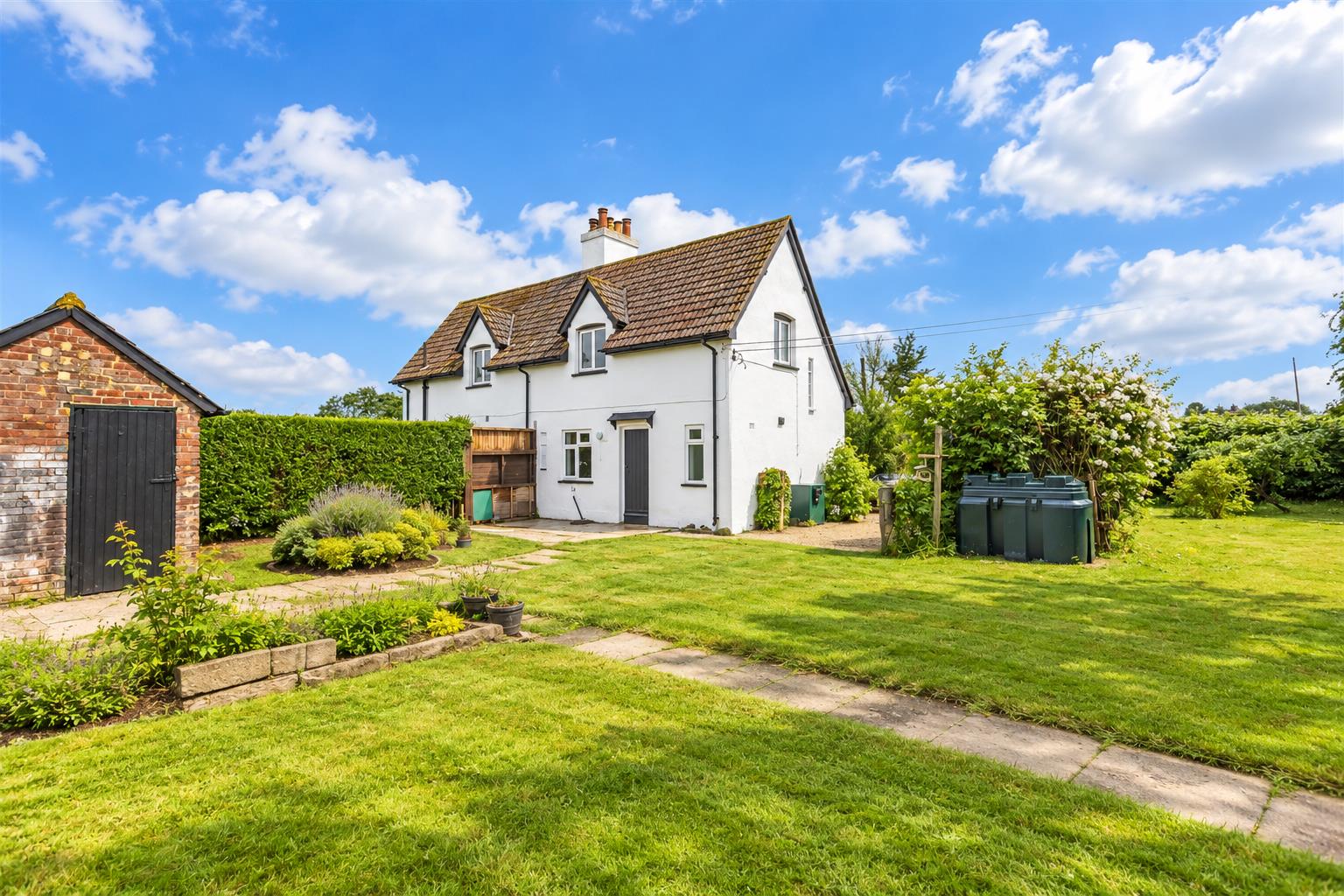 House Copts Hill Lane in Reigate and Banstead
