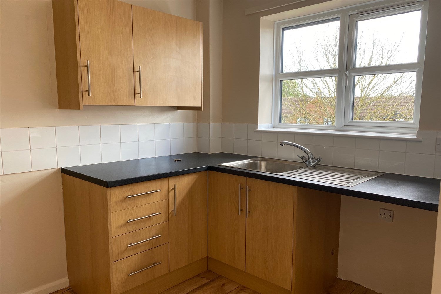 Flat Normanston Drive in East Suffolk