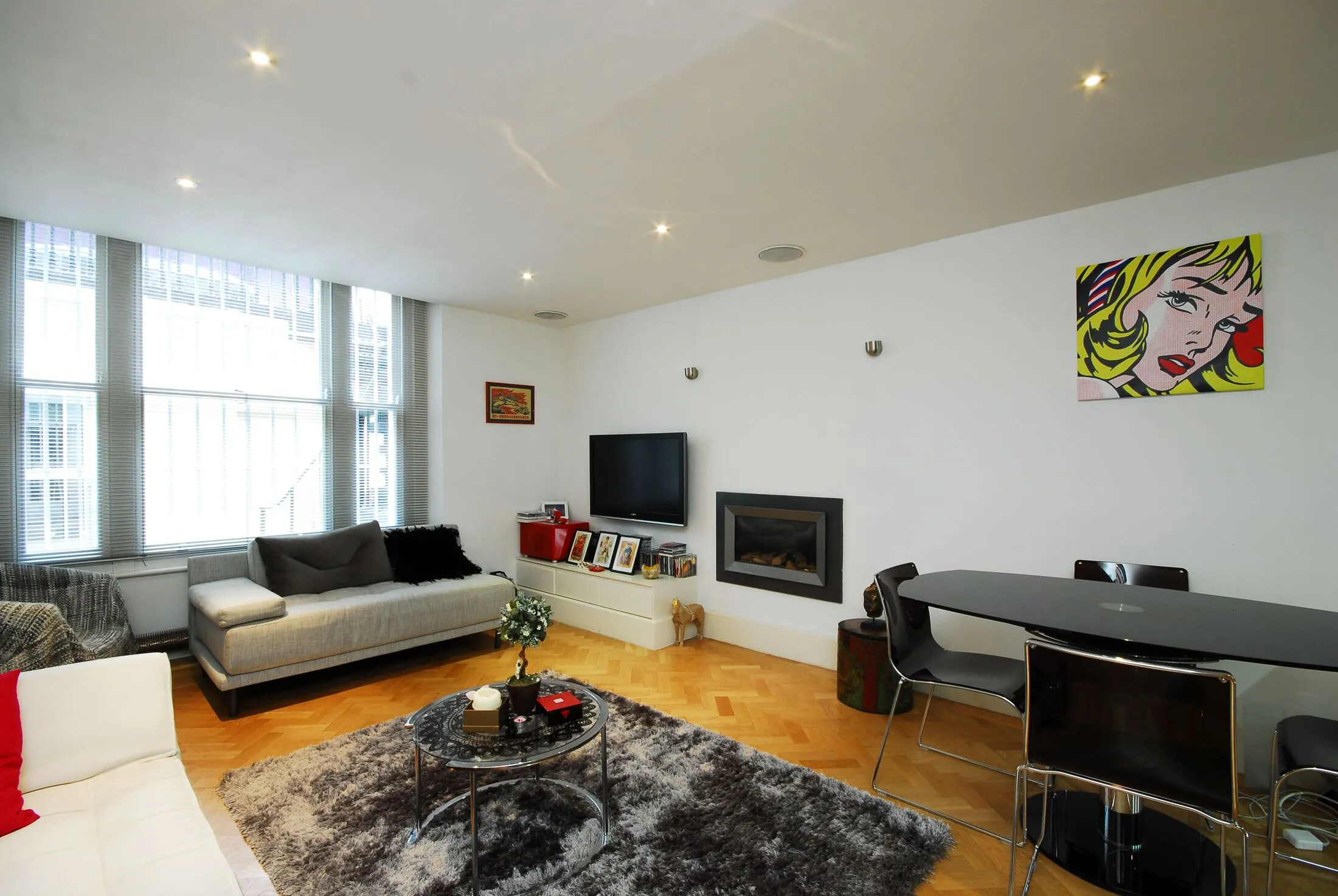 Flat Queen's Gate Terrace in Greater London
